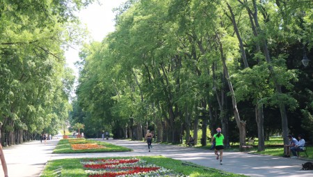 Варна отбелязва Световния ден на бежанеца с послание за приобщаване чрез спорт