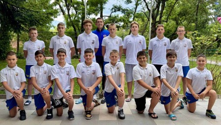 „Комодор“ излиза за победа срещу „Спартак“ в полуфиналния плейоф при U 14