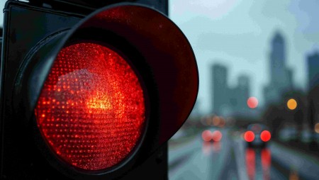 Заради промени в наредба на МРРБ: Премахнаха десните секции на седем кръстовища във Варна