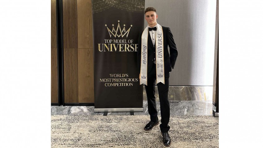 Варненецът Крис Стамов с титла на световния конкурс Top Models of Universe 2025