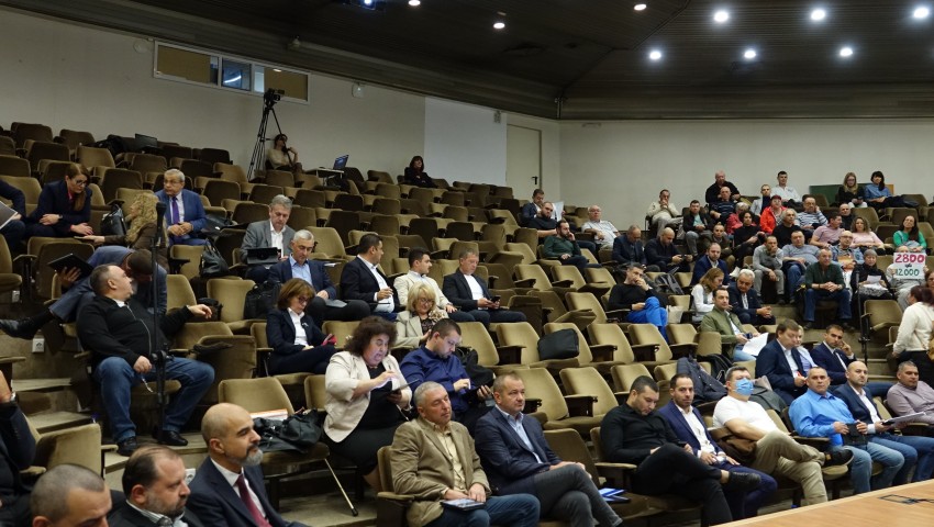 ОбС даде съгласието си да се поиска частично премахване на строителната забрана върху определени имоти в кв. „Бриз“ и м. Св. Никола