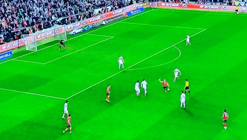 България загуби с 0:2 на Турция