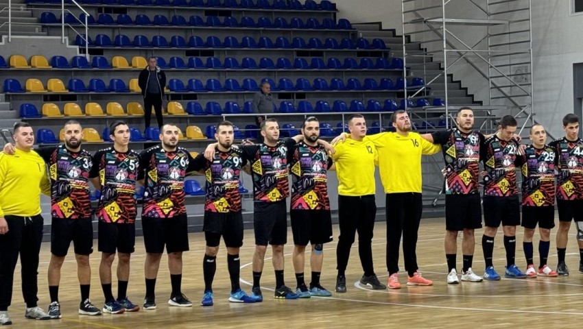 Хандбалният „Шумен 61” атакува пета победа в елита