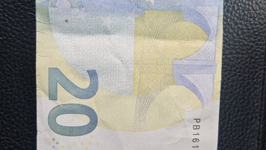 МВР засече фалшиви банкноти от 20 евро, задържа извършителя