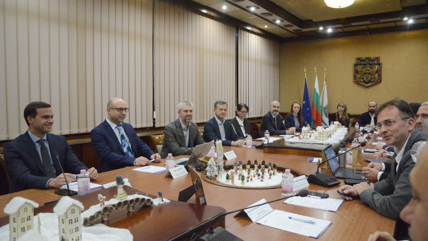 Община Варна бе домакин на заключителната среща на ИКТ Клъстер за 2025 г.
