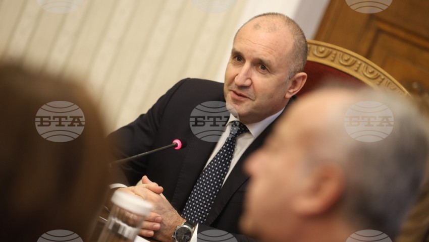 Бюджет 2026, промени в Изборния кодекс и евентуален политически проект на президента бяха акцентите в първите консултации при държавния глава с парламентарни групи