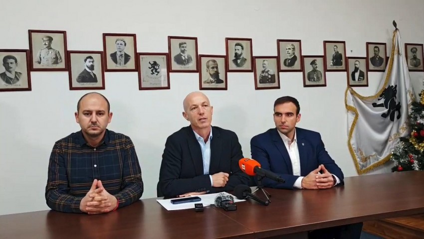 Коста Стоянов от „Възраждане“: Еврозоната трябва да бъде отложена след оставката
