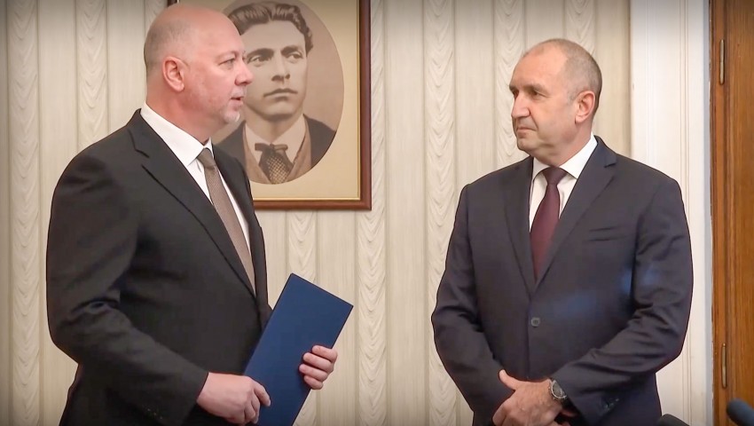 Росен Желязков прие и върна мандата на ГЕРБ-СДС за съставяне на кабинет