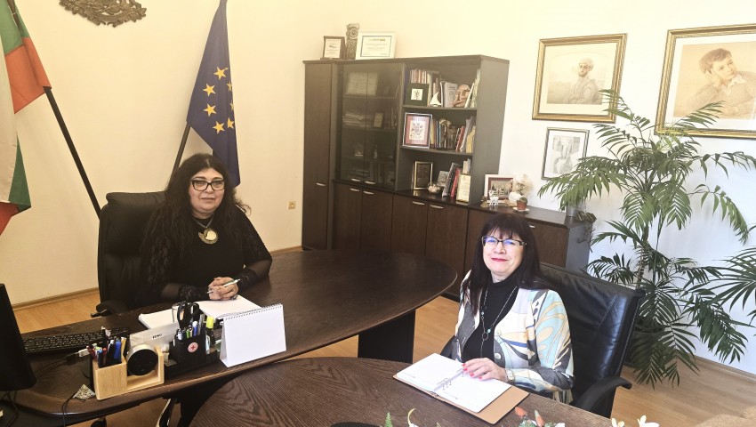 Областната управа и РУО-Варна, ще популяризират ученическото творчество