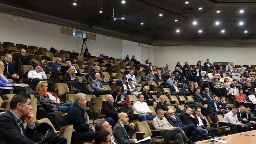 ОбС - Варна, разреши администрацията да разходва средства за различни сектори преди приемането на бюджета