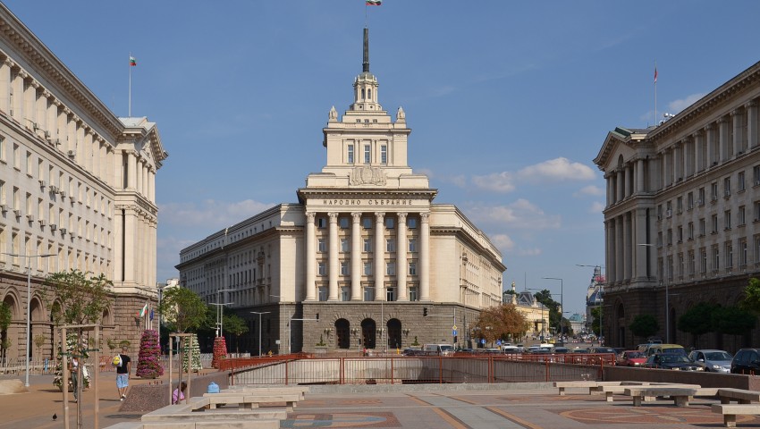 Депутатите приеха на първо четене промените в т.нар. удължителен закон за бюджета