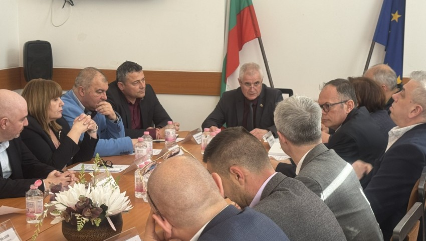 Директорът на ОДМВР – Варна, и областният управител обсъдиха координацията преди изборите
