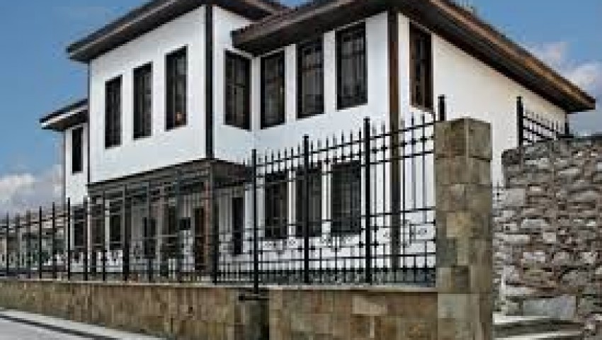 Музеят на Възраждането във Варна посвещава образователна инициатива на 150-годишнината от Априлското въстание