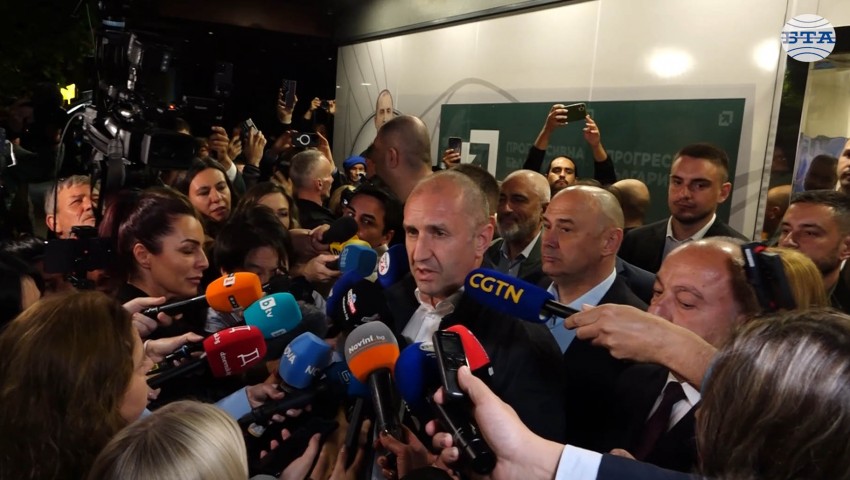 Победихме апатията, но недоверието в българската политика все още е голямо, каза лидерът на „Прогресивна България“ Румен Радев