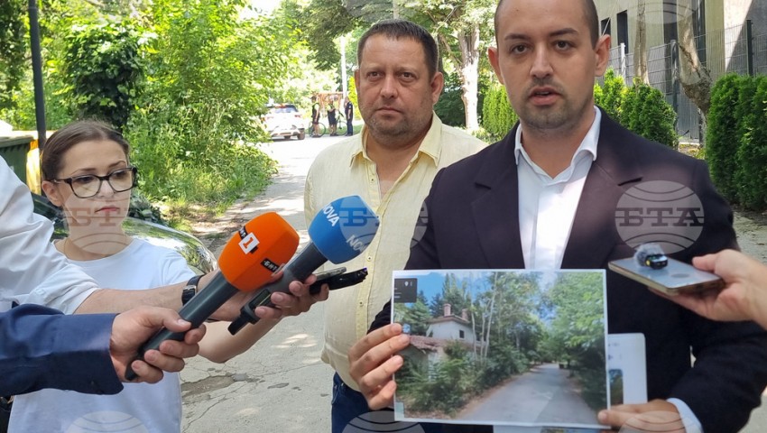 Общински съветници от ГЕРБ обвиниха кмета на Варна в бездействие заради сграда в Морската градина