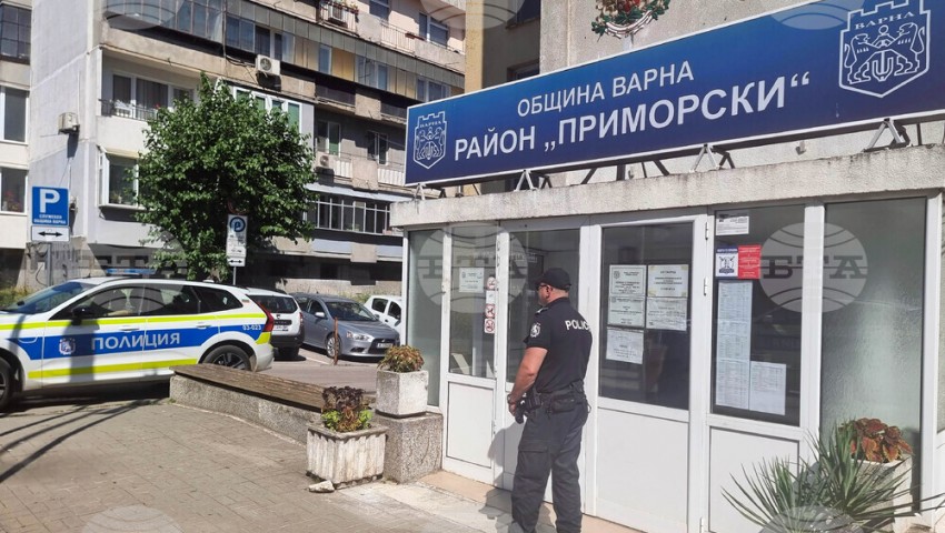 7 души са задържани за 24 часа от полицията при акцията в управата на район „Приморски“