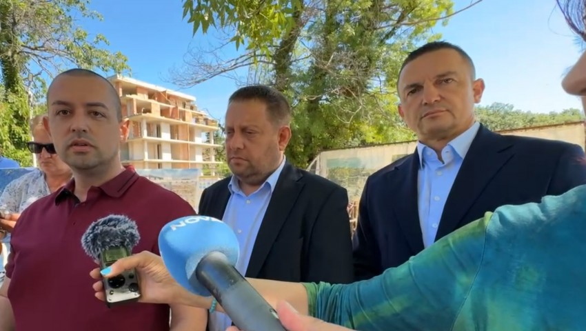 Общински съветници от ГЕРБ изнесоха данни за мащабна сеч и обвиниха кмета на Варна в бездействие