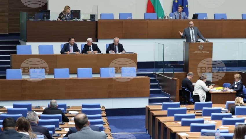 Парламентът прие окончателно държавния бюджет за 2026 г. с дефицит от 5,7%