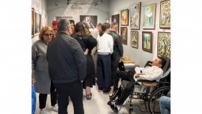 Благотворителна изложба „Слънчеви деца“ в MitoArt Gallery събра автори в подкрепа на деца със Синдром на Даун