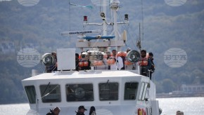 Всички спасени моряци от атакуваните с дронове търговски кораби вече са във Варна