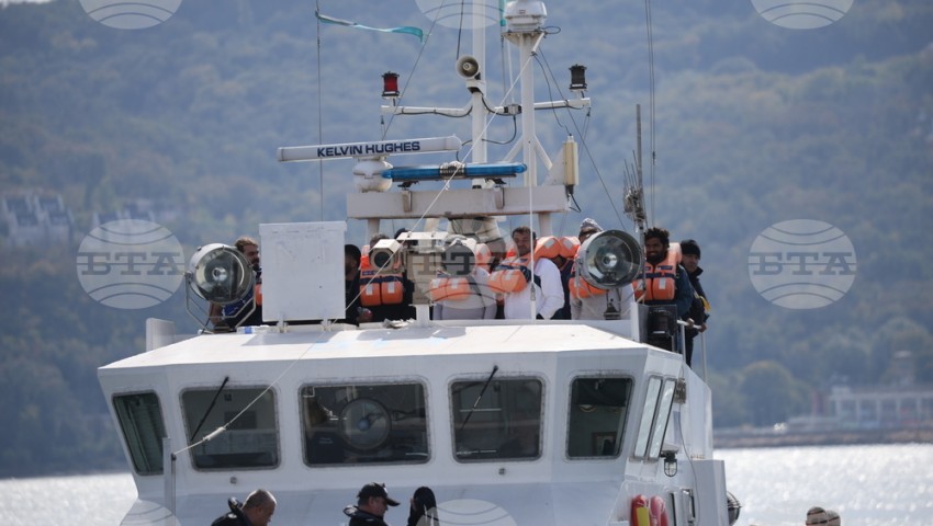 Всички спасени моряци от атакуваните с дронове търговски кораби вече са във Варна