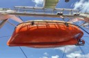 Извънредно! Кораб потъва в Черно море на километри от България, има загинал моряк