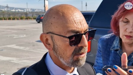 След инцидентите с два кораба в български води един моряк е с тежки изгаряния, а друг – с травма на главата